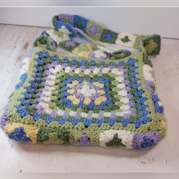 Colorful Hand Crafted Crochet Granny Square Crossbody Purse Boho Lined Handbag - Picture 7 of 12